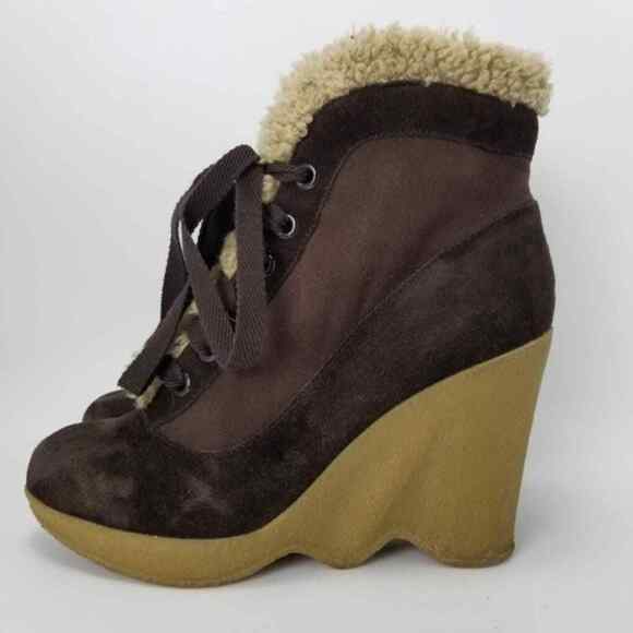 Betsey Johnson Betseyville Shearling Platform Wedge Ankle Booties Size 9 M - Picture 2 of 10